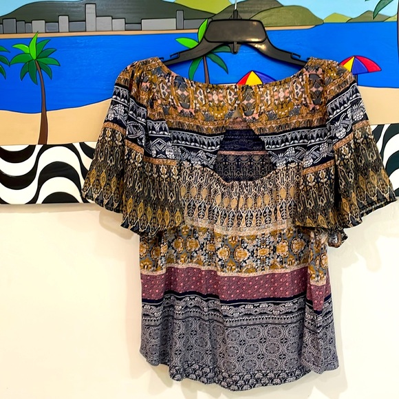 Lucky Brand top size M - Picture 4 of 4